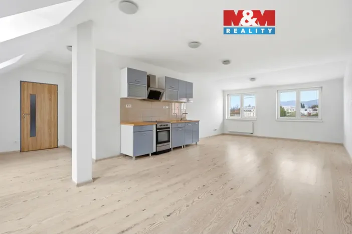 Pronájem bytu 3+kk, Liberec - Liberec II-Nové Město, Chrastavská, 96 m2