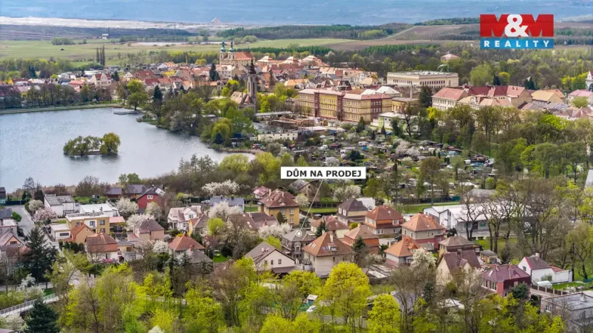 Prodej rodinného domu, Duchcov, Dobrovského, 185 m2