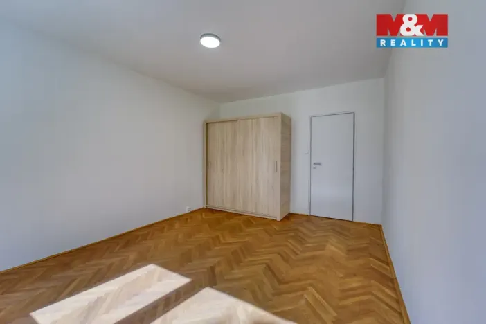 Pronájem bytu 2+1, Plzeň - Doubravka, Na Dlouhých, 58 m2