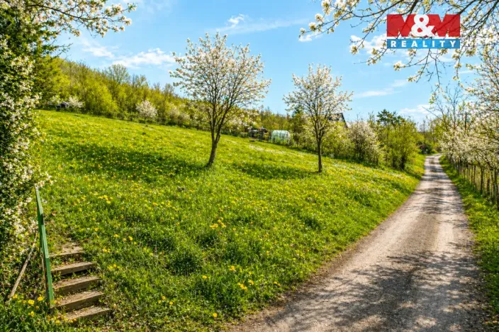 Prodej zahrady, Postoloprty - Mradice, 782 m2