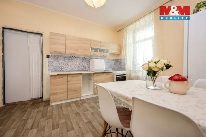 Prodej bytu 2+1, Přerov - Přerov I-Město, Husova, 51 m2