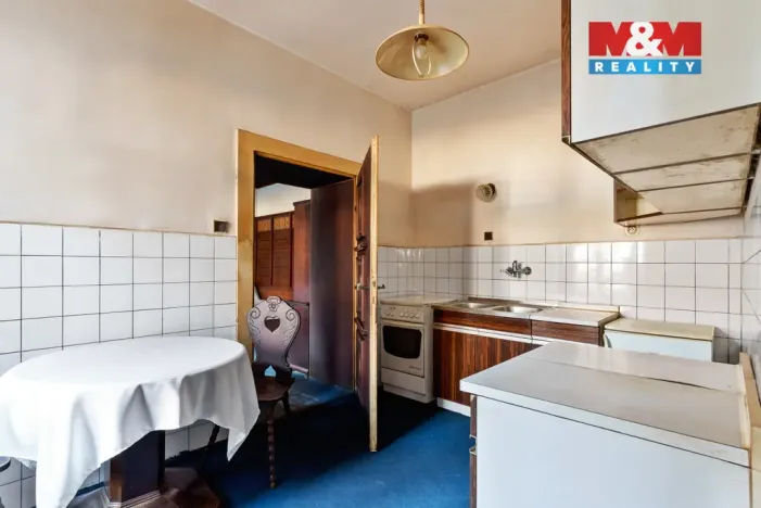 Prodej bytu 2+1, Hejnice, 72 m2