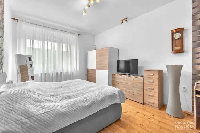 Prodej rodinného domu, Sezemice, Jungmannova, 690 m2