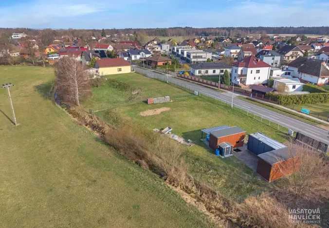 Prodej komerčního pozemku, Hradec Králové, 1870 m2