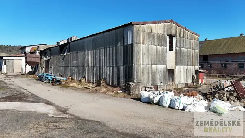 Prodej zemědělského objektu, Třebihošť, 1070 m2