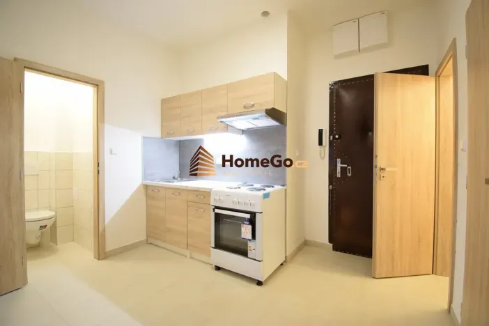 Pronájem bytu 2+1, Praha - Nusle, Lounských, 60 m2