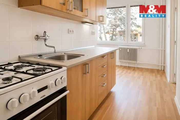 Pronájem bytu 2+1, Chrudim - Chrudim III, Škroupova, 61 m2