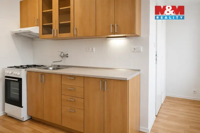 Pronájem bytu 2+1, Chrudim - Chrudim III, Škroupova, 61 m2