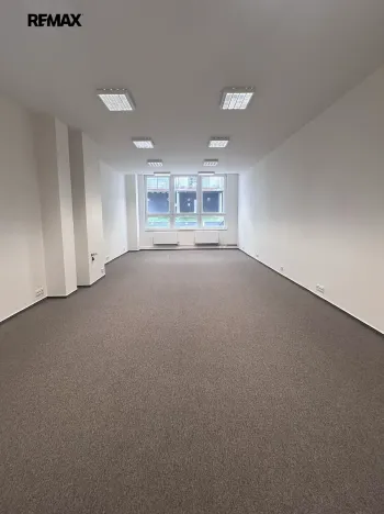 Pronájem kanceláře, Rosice, Na Vyhlídce, 58 m2