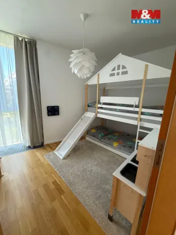 Pronájem bytu 3+kk, Praha - Břevnov, Ve Střešovičkách, 69 m2