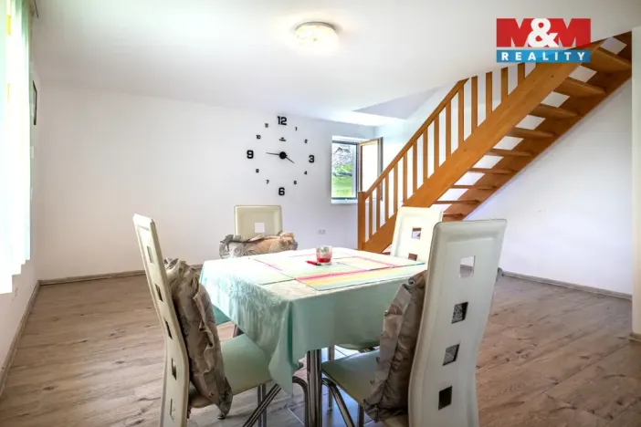 Prodej rodinného domu, Třešovice, 238 m2