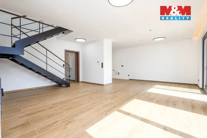 Prodej rodinného domu, Beroun, V Lukách, 144 m2