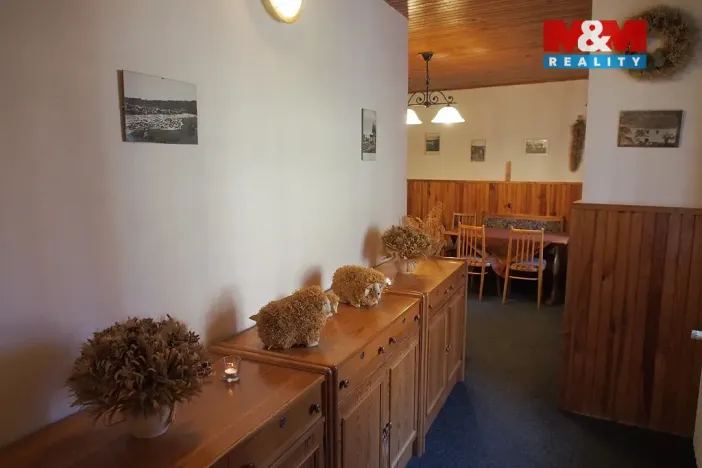 Prodej rodinného domu, Benešov nad Černou - Děkanské Skaliny, 217 m2