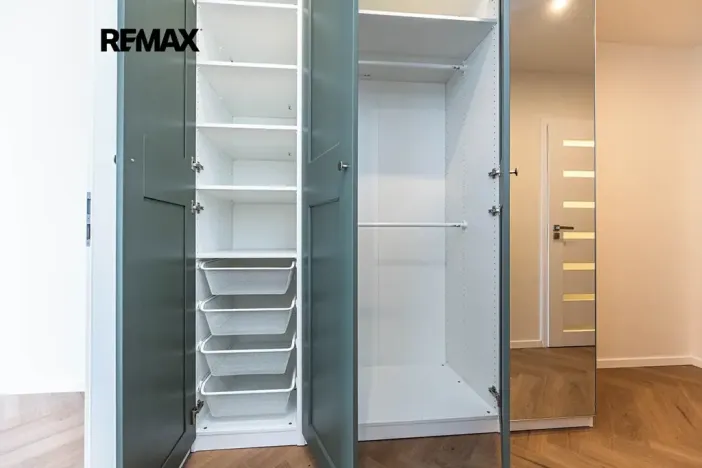 Pronájem bytu 2+kk, Praha - Řepy, Makovského, 45 m2