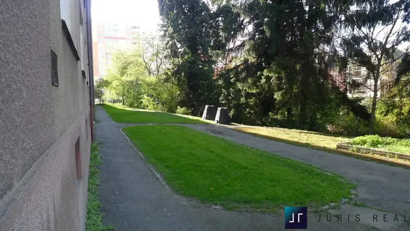 Prodej bytu 3+1, Praha - Strašnice, Černokostelecká, 64 m2