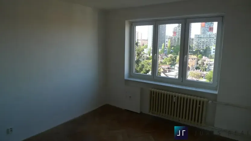 Prodej bytu 3+1, Praha - Strašnice, Černokostelecká, 64 m2