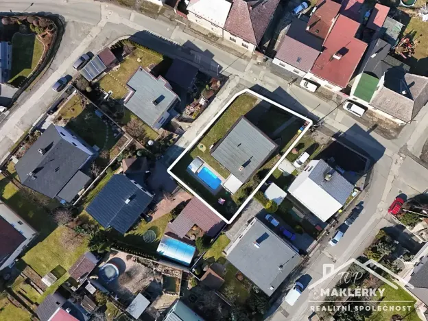 Prodej rodinného domu, Zásmuky, Sladkovského, 186 m2