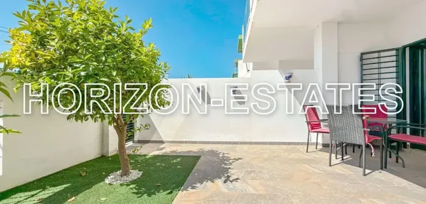 Prodej bytu 3+kk, Pilar de la Horadada, Španělsko, Plaza de las Mil Palmeras, 64 m2