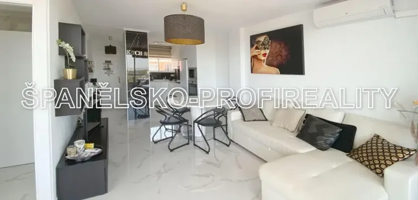 Prodej bytu 3+kk, Torrevieja, Španělsko, 80 m2