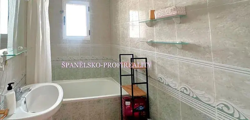 Prodej rodinného domu, Guardamar del Segura, Španělsko, 82 m2