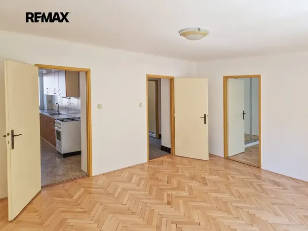 Pronájem bytu 2+1, Plzeň, Topolová, 57 m2