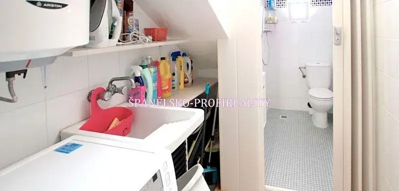 Prodej bytu 3+1, Alicante, Španělsko, 60 m2