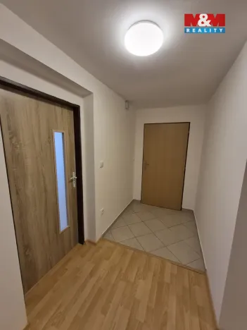 Pronájem bytu 3+1, Nový Bor - Janov, 90 m2