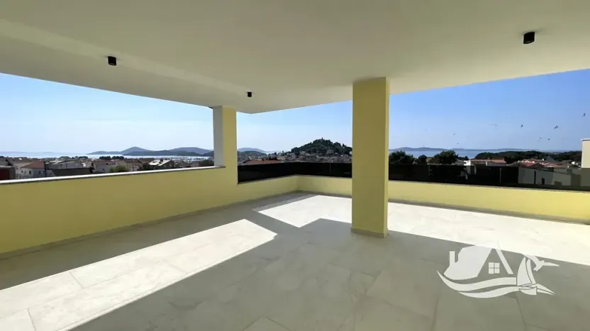 Prodej vily, Tribunj, Chorvatsko, 210 m2