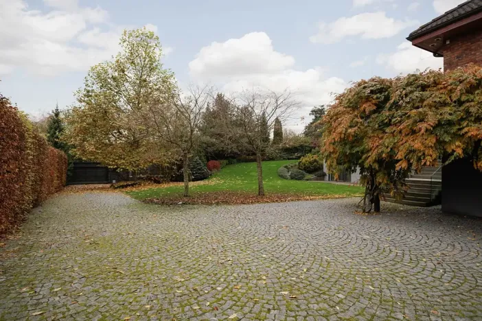 Prodej rodinného domu, Konojedy, 489 m2