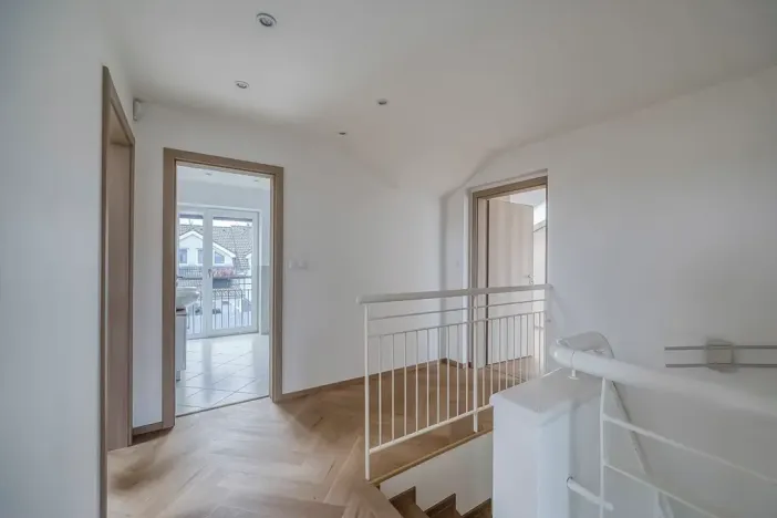 Prodej vily, Bašť, Kostelecká, 145 m2