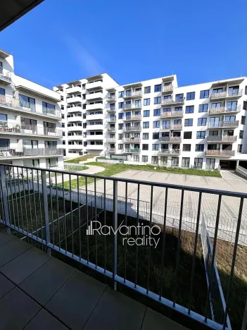 Pronájem bytu 1+kk, Brno, Spolková, 38 m2