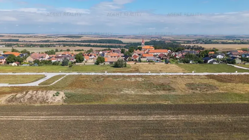 Prodej pozemku pro bydlení, Slaný, 800 m2