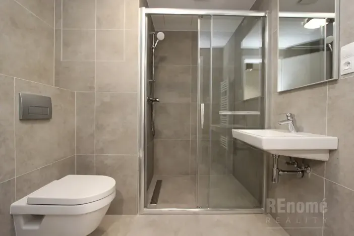 Pronájem bytu 1+kk, Praha - Holešovice, V háji, 34 m2