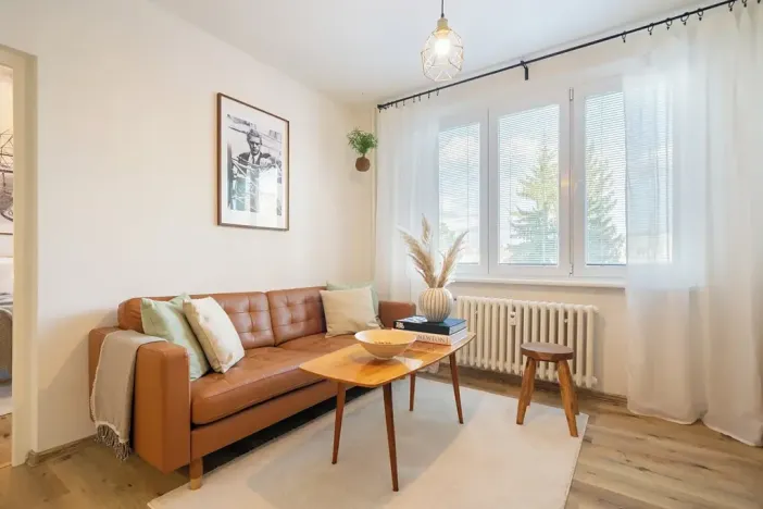 Pronájem bytu 1+1, Rakovník, Malinovského, 36 m2