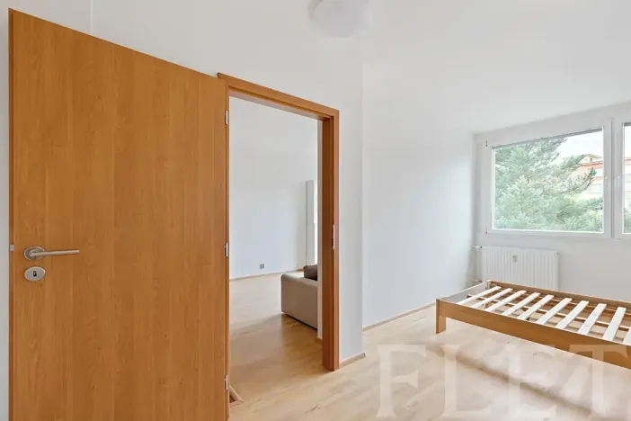 Pronájem bytu 2+kk, Praha - Kamýk, Cílkova, 41 m2