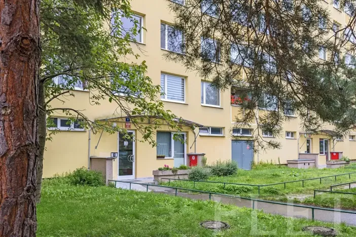 Pronájem bytu 2+kk, Praha - Kamýk, Cílkova, 41 m2