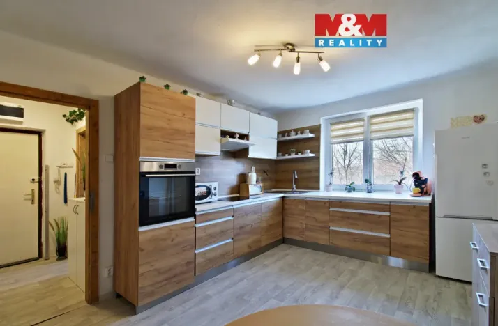 Pronájem bytu 2+1, Bílina - Teplické Předměstí, Sídliště SHD, 48 m2