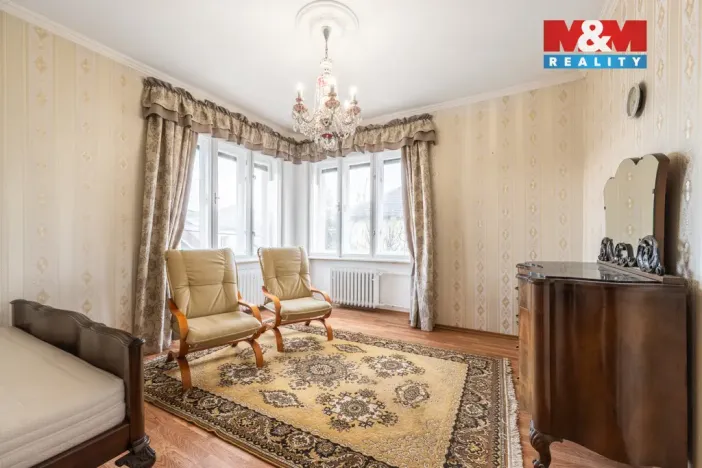 Prodej rodinného domu, Uherské Hradiště, U Stadionu, 300 m2