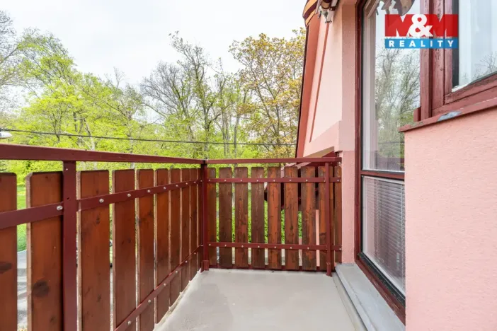 Prodej rodinného domu, Uherské Hradiště, U Stadionu, 300 m2