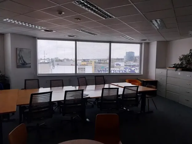 Pronájem kanceláře, Brno, Heršpická, 668 m2