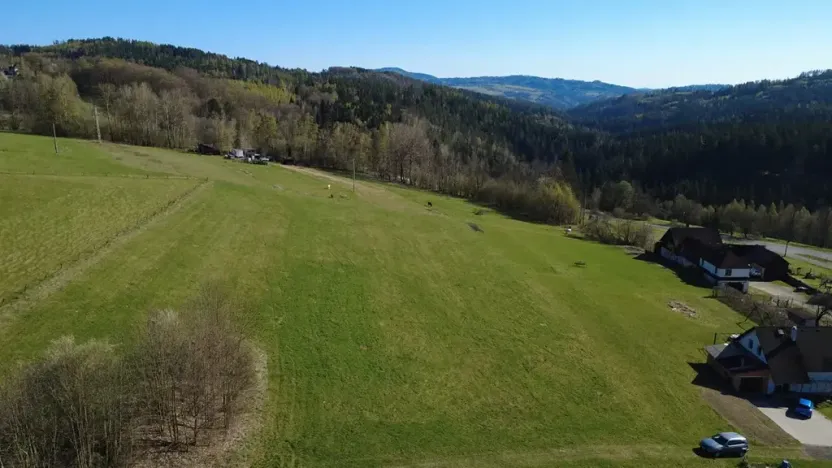 Prodej louky, Loužnice, 3786 m2