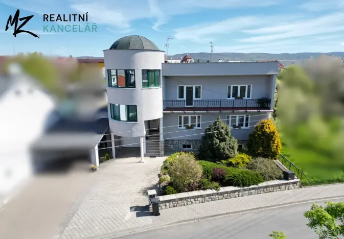 Prodej rodinného domu, Přáslavice, 300 m2