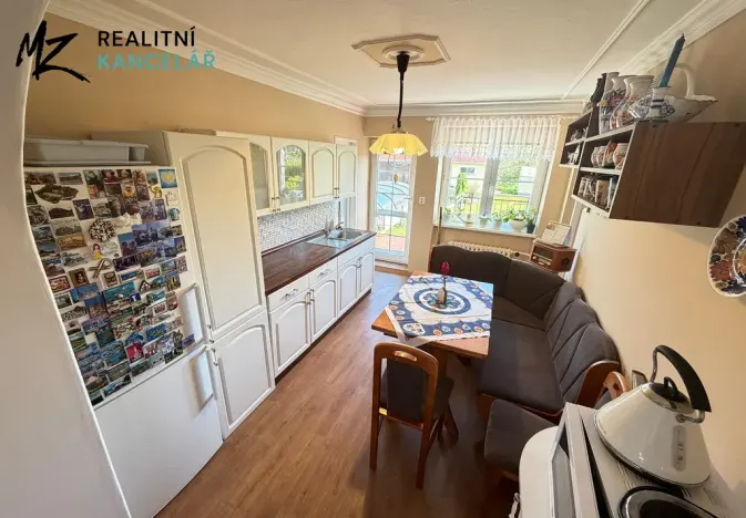 Prodej rodinného domu, Přáslavice, 300 m2