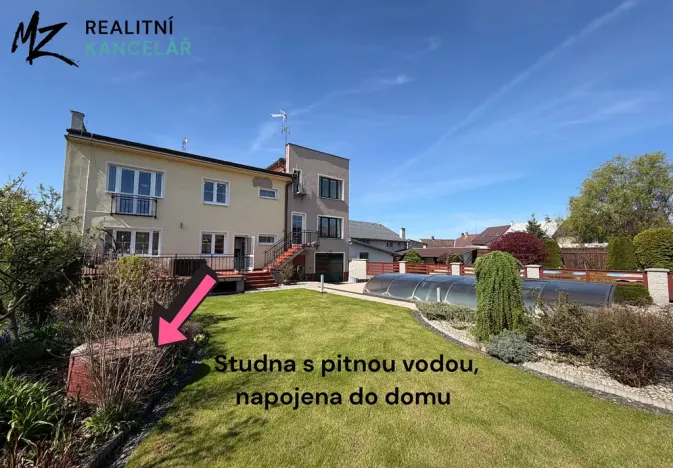 Prodej rodinného domu, Přáslavice, 300 m2