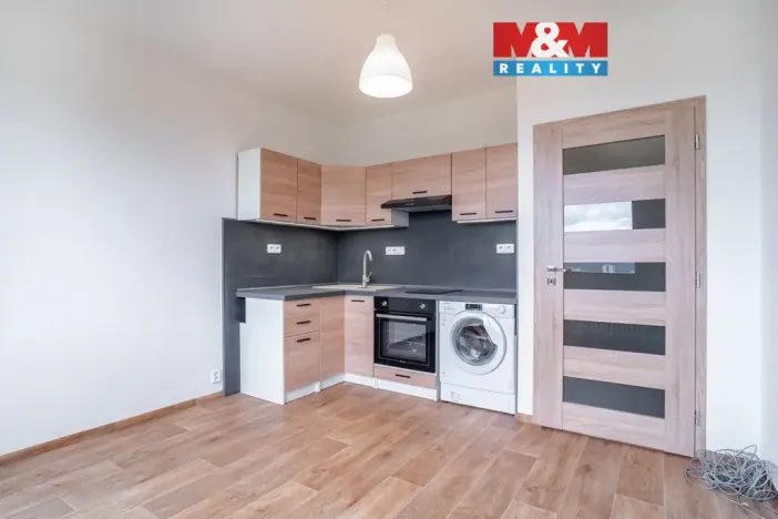 Prodej bytu 1+1, Česká Lípa, Železničářská, 35 m2