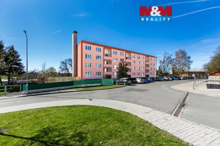 Prodej bytu 2+1, Teplá, Školní, 56 m2