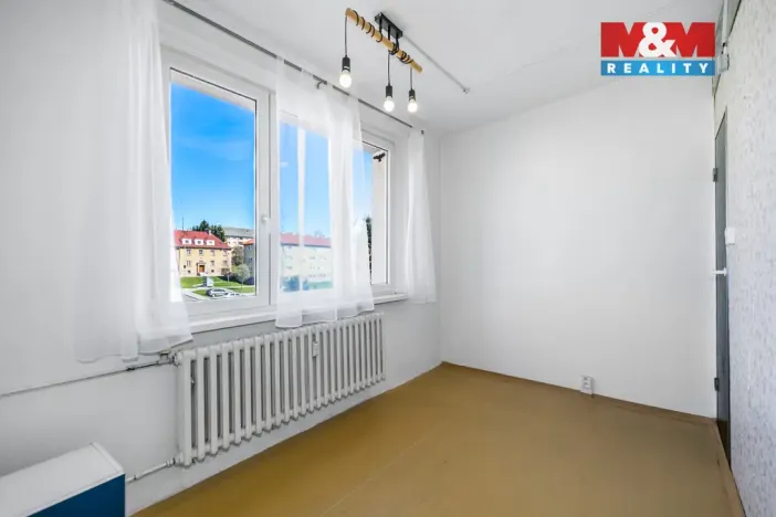 Prodej bytu 2+1, Teplá, Školní, 56 m2