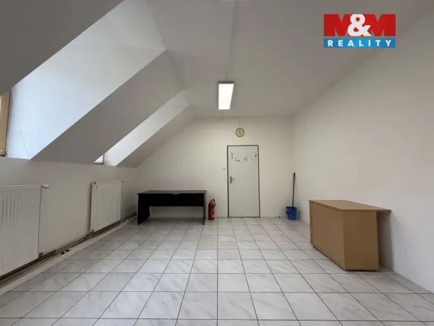 Pronájem kanceláře, Brandýs nad Labem-Stará Boleslav - Brandýs nad Labem, Petra Jilemnického, 170 m2