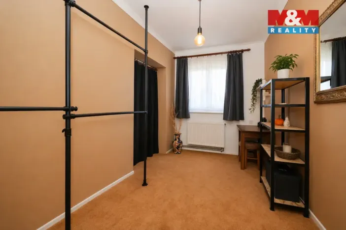 Prodej rodinného domu, Hněvkovice, 120 m2