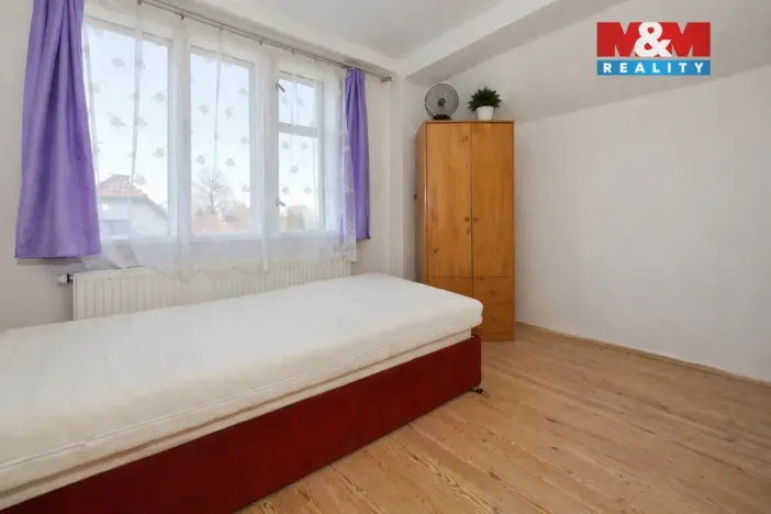 Prodej rodinného domu, Hněvkovice, 120 m2